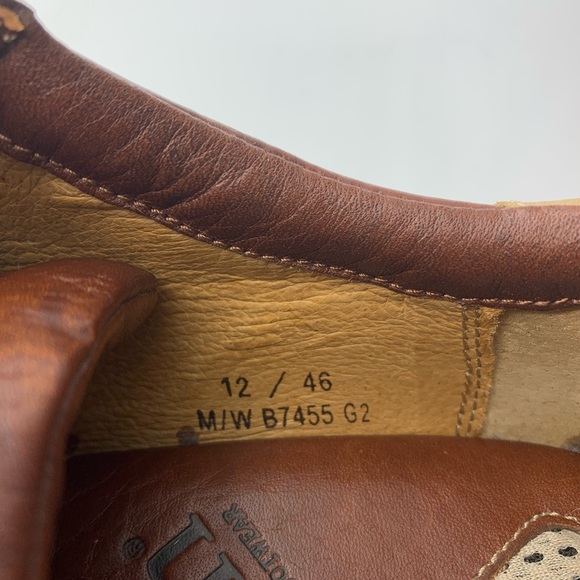 Born Men’s leather shoes in size 12 - Picture 5 of 9